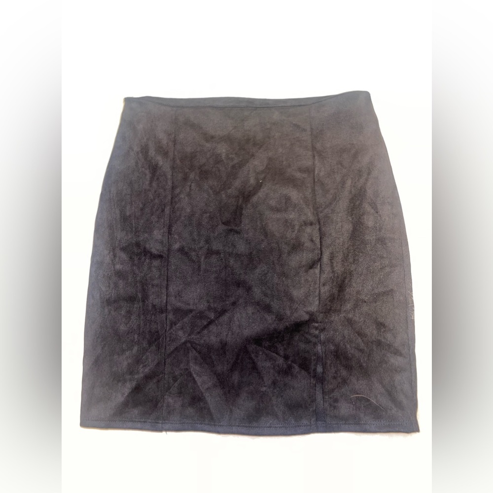 Black velvet Windsor skirt size M